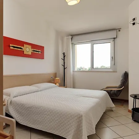 Venersuite, Con Piscina & Posto